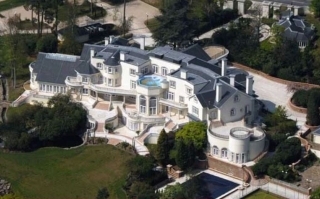 Most Expensive Properties in the World thumbnail
